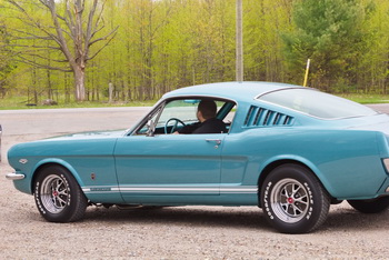 This Beautiful car is up for a Canadian SEMA award, read more in the News but go vote at the link in the story!
