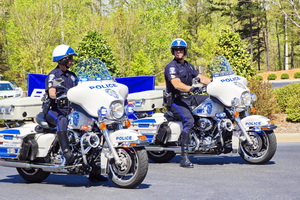 CMPD officers heading out to lead the Thin Blue Line ride.