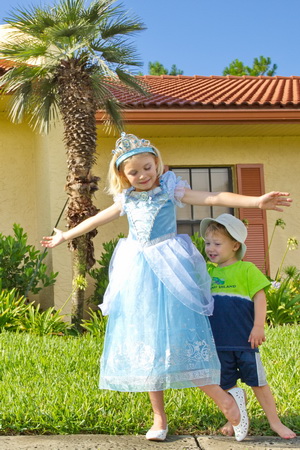 Alida and Lerato ready to go to Disney for the day.