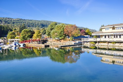 Ganges Port breakfast on Salt Spring Island